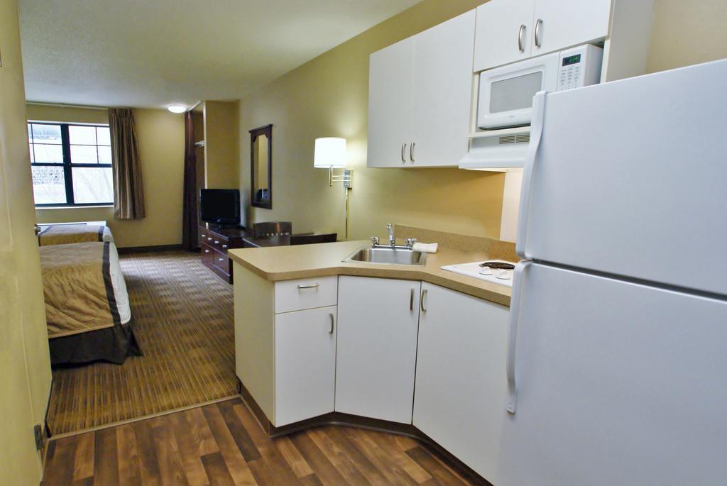 Mainstay Suites Chicago Hillside Ngoại thất bức ảnh