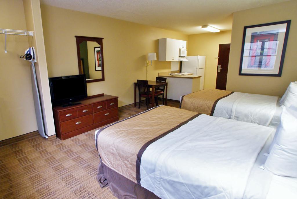 Mainstay Suites Chicago Hillside Ngoại thất bức ảnh