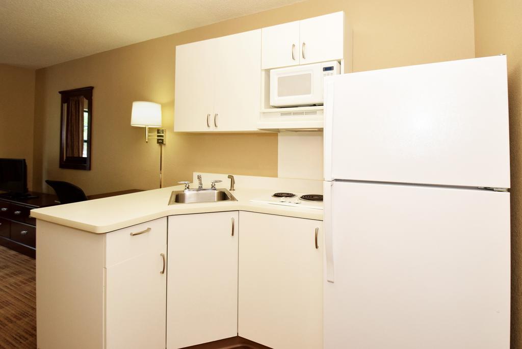 Mainstay Suites Chicago Hillside Ngoại thất bức ảnh