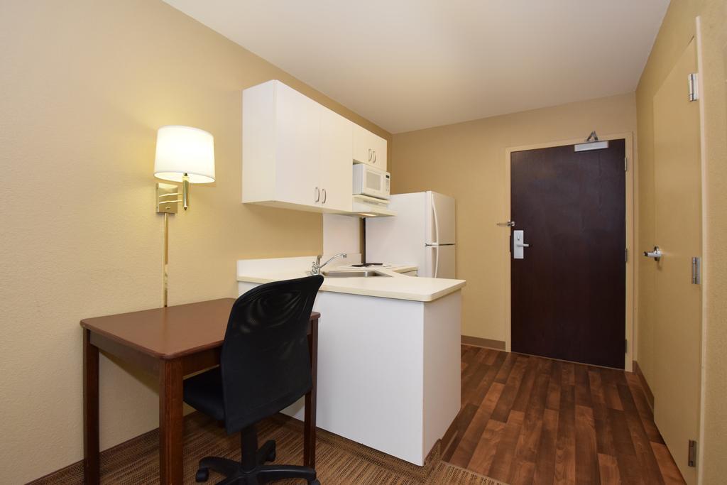 Mainstay Suites Chicago Hillside Ngoại thất bức ảnh