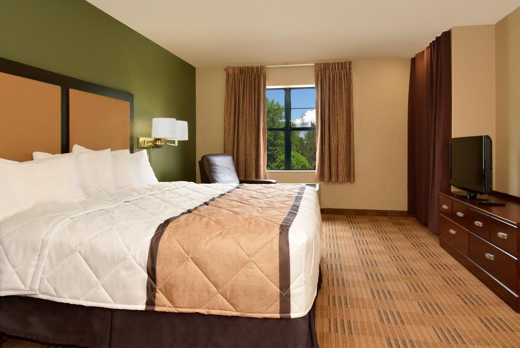 Mainstay Suites Chicago Hillside Ngoại thất bức ảnh